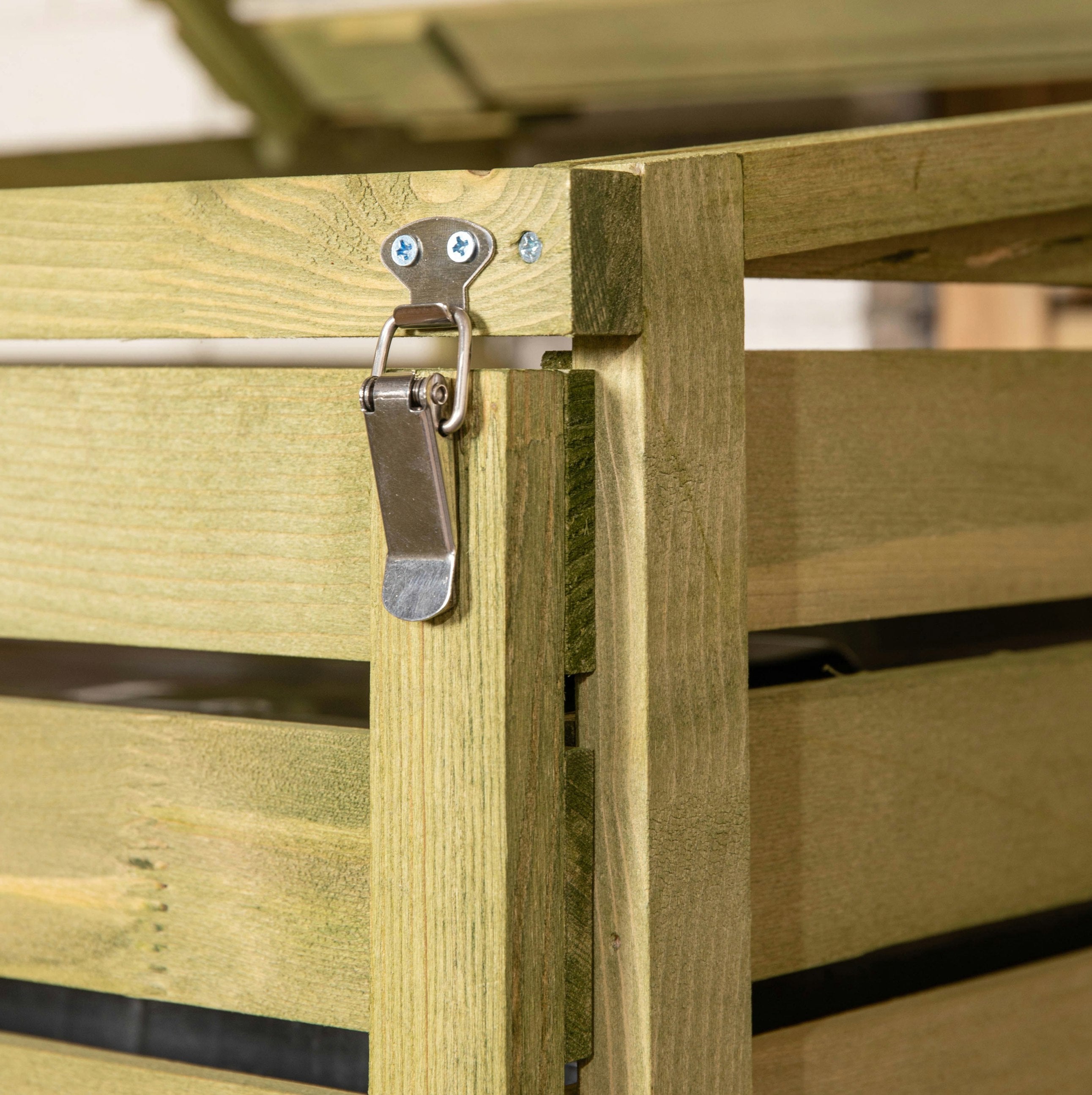 Outdoor Wooden Trash Bin Storage 68×120 cm – Fits 1 Wheelie Bin up to 240 L